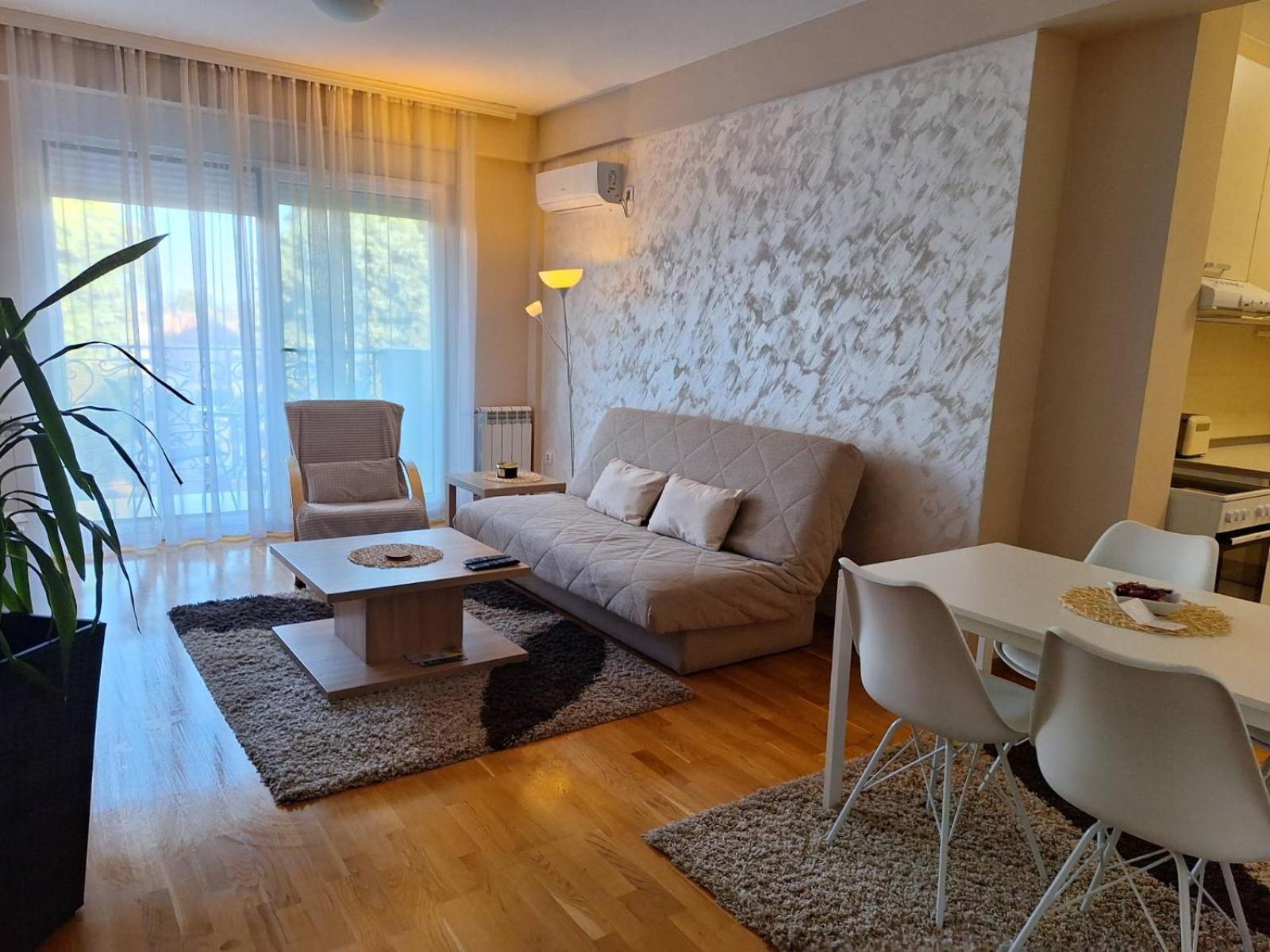 San Apartment Čačak Exterior foto
